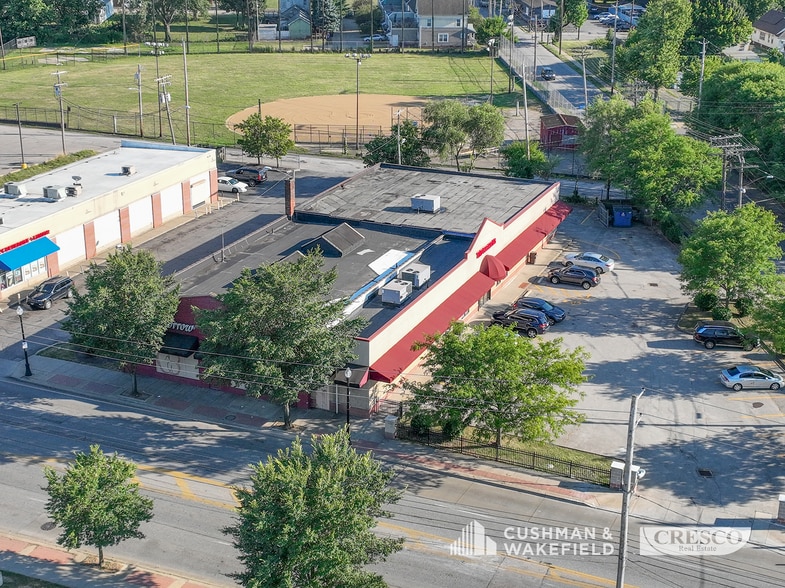 More Photos Of 6500 Broadway Ave, Cleveland General Retail For Sale