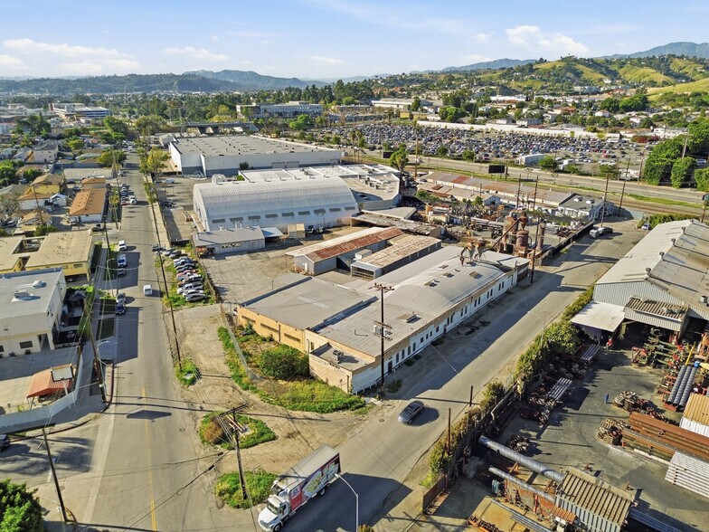 Primary Photo Of 1705 N Indiana St, Los Angeles Manufacturing For Lease