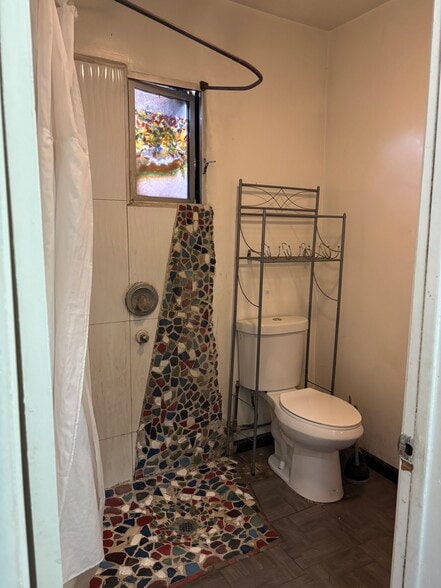 More Photos Of 945 N Azusa Ave, Azusa Office Residential For Sale