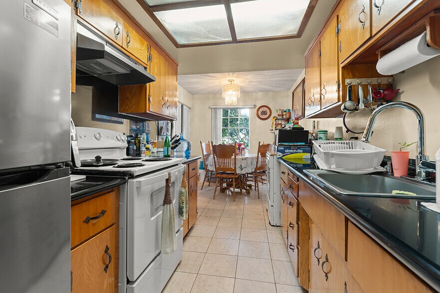 More Photos Of 745 Reseda Dr, Sunnyvale Apartments For Sale