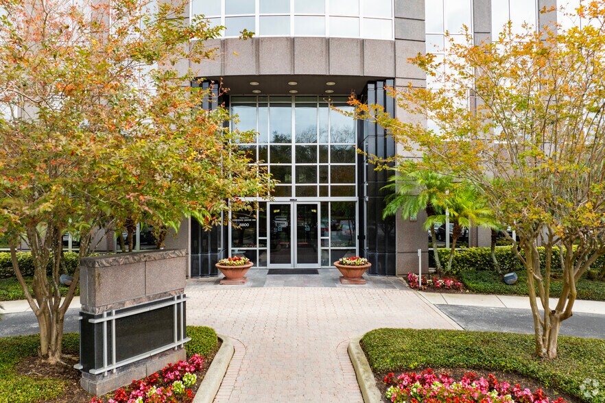 More Photos Of 8800 Grand Oak Cir, Tampa Office For Lease