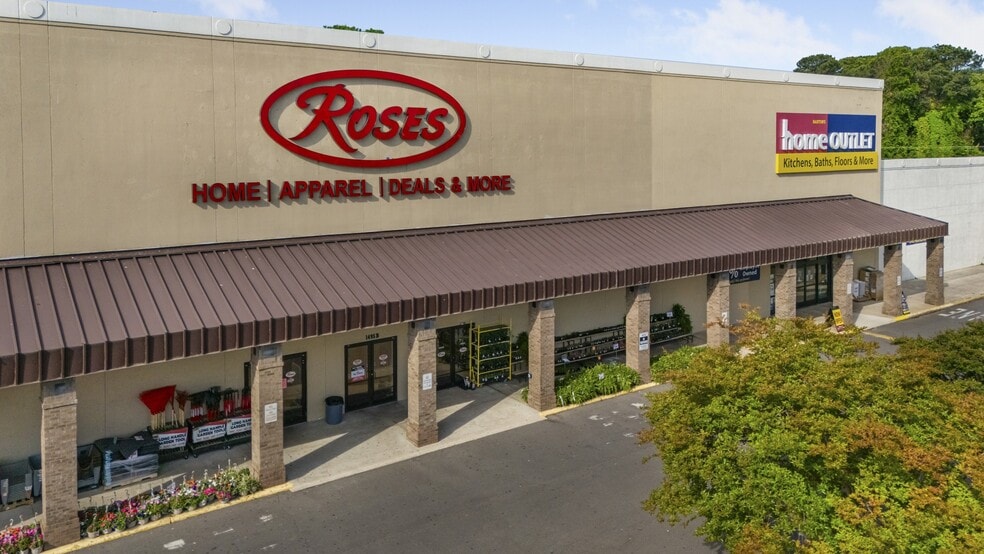 More Photos Of 1403-1493 E Franklin Blvd, Gastonia Unknown For Lease