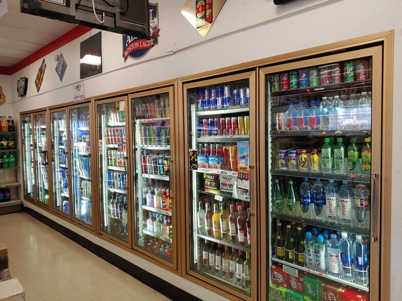 More Photos Of 1408 E Rancier Ave, Killeen Convenience Store For Sale