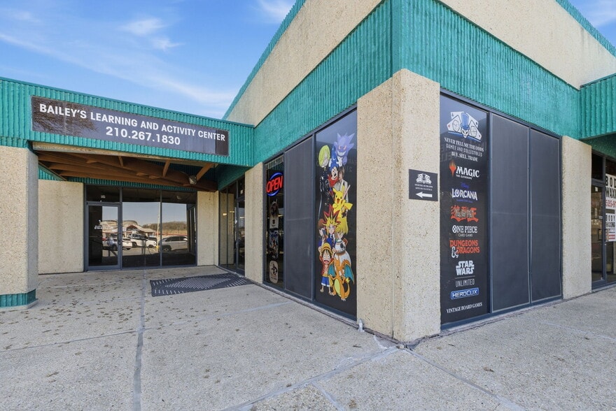 More Photos Of 13777 Judson Rd, San Antonio Unknown For Lease