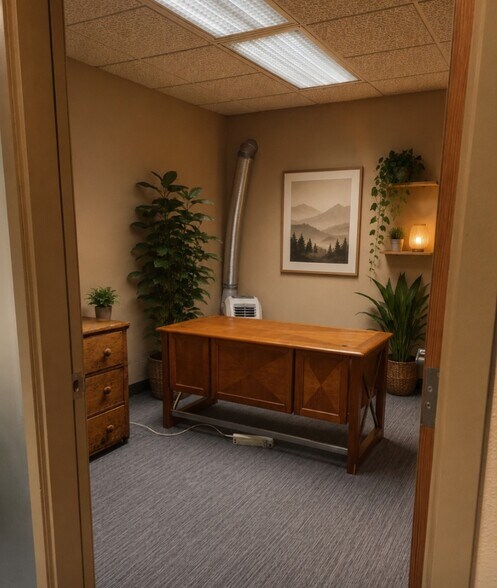 More Photos Of 3995 Hagers Grove Rd Se, Salem Office Residential For Lease