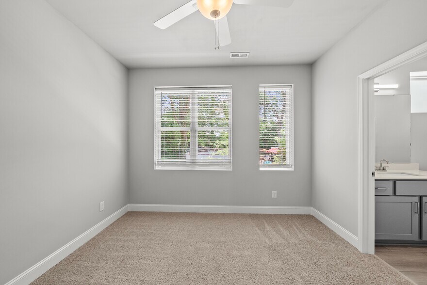 More Photos Of 4204 Reavis Rd, Raleigh Multifamily For Sale