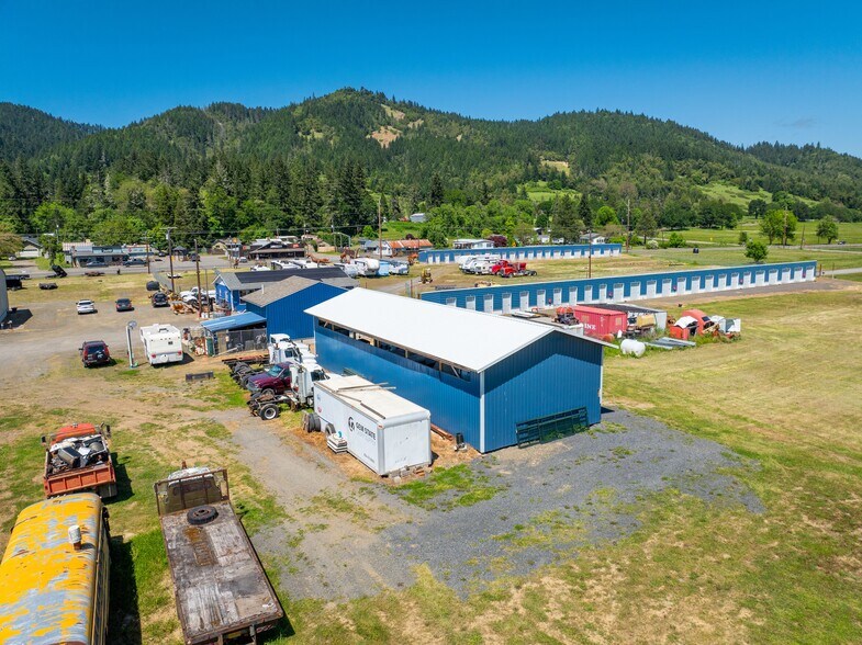 More Photos Of 215 Lawson Ln, Tenmile Warehouse For Sale