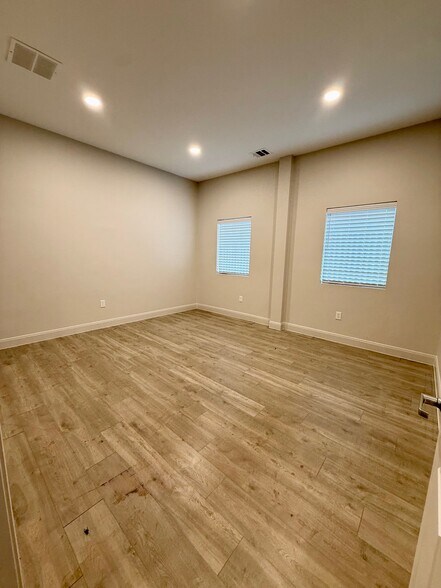 More Photos Of 150 Russell Ln, Dripping Springs Unknown For Lease