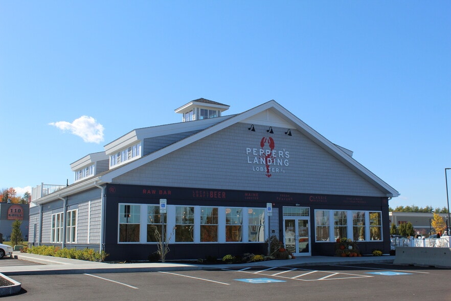 More Photos Of 92 Farmington Rd, Rochester Unknown For Lease