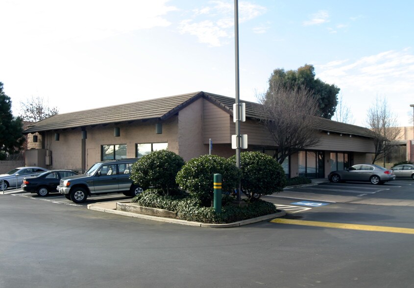 More Photos Of 7704-7792 Dublin Blvd, Dublin Unknown For Lease