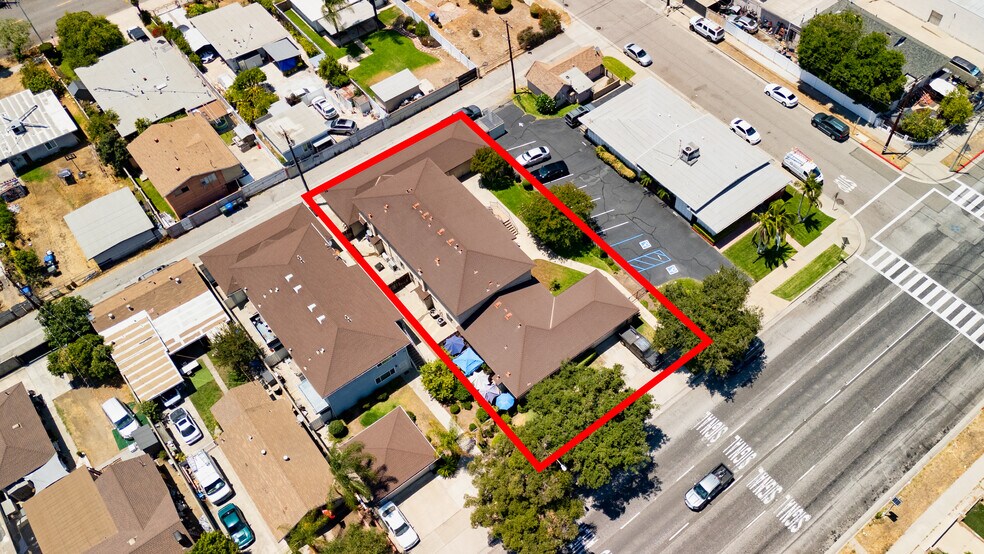 More Photos Of 529 N San Gabriel Ave, Azusa Apartments For Sale