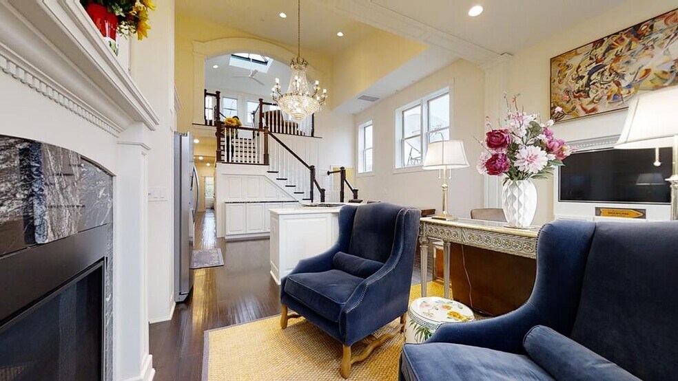 More Photos Of 29 E Market St, Corning Office Residential For Lease