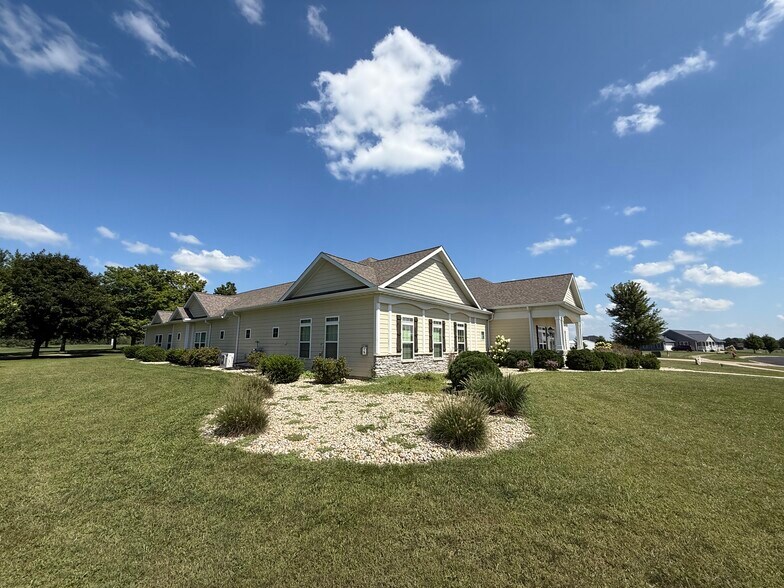 More Photos Of 15+/- Bed Memory Care Illinois Near Peoria, Elmwood Assisted Living For Sale