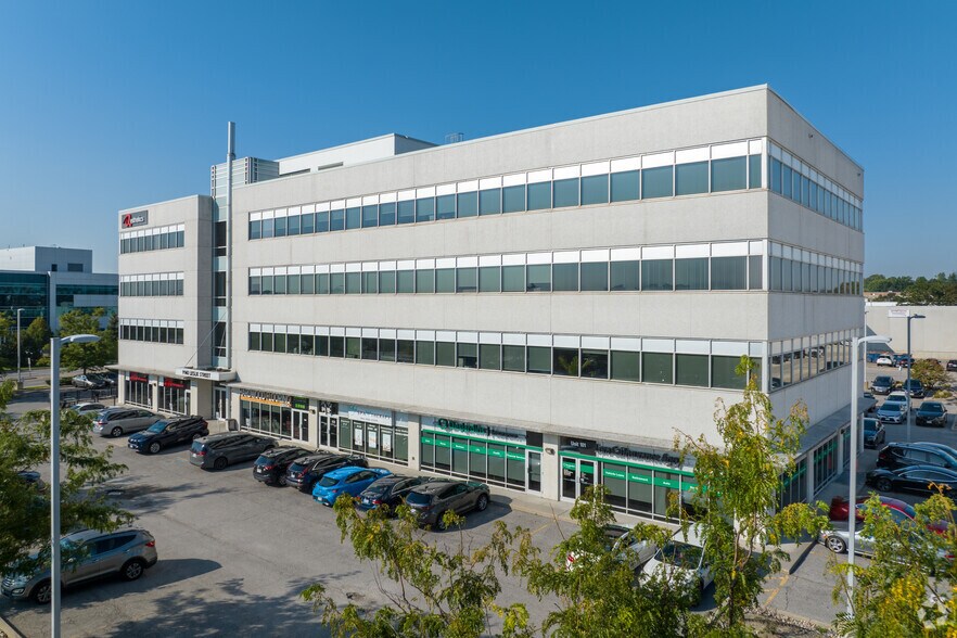 More Photos Of 9140 Leslie St, Richmond Hill Office For Sale