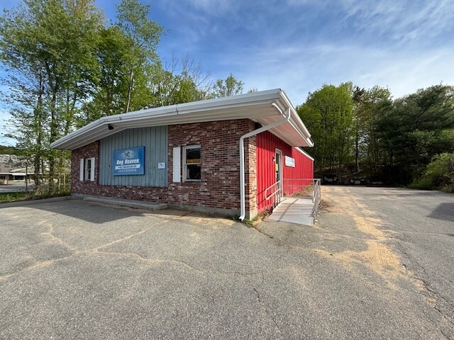 More Photos Of 494 Main Street st, Sturbridge Restaurant For Lease