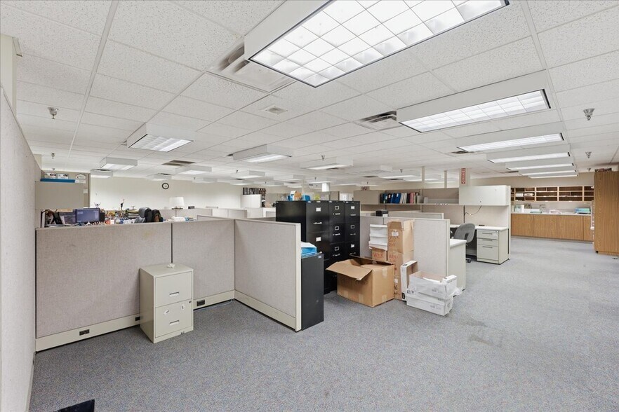 More Photos Of 1609 W 1st North St, Morristown Loft Creative Space For Sale