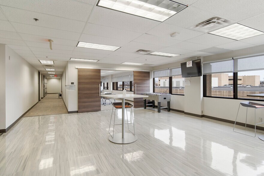 More Photos Of 4500 S 129th East Ave, Tulsa Office For Lease