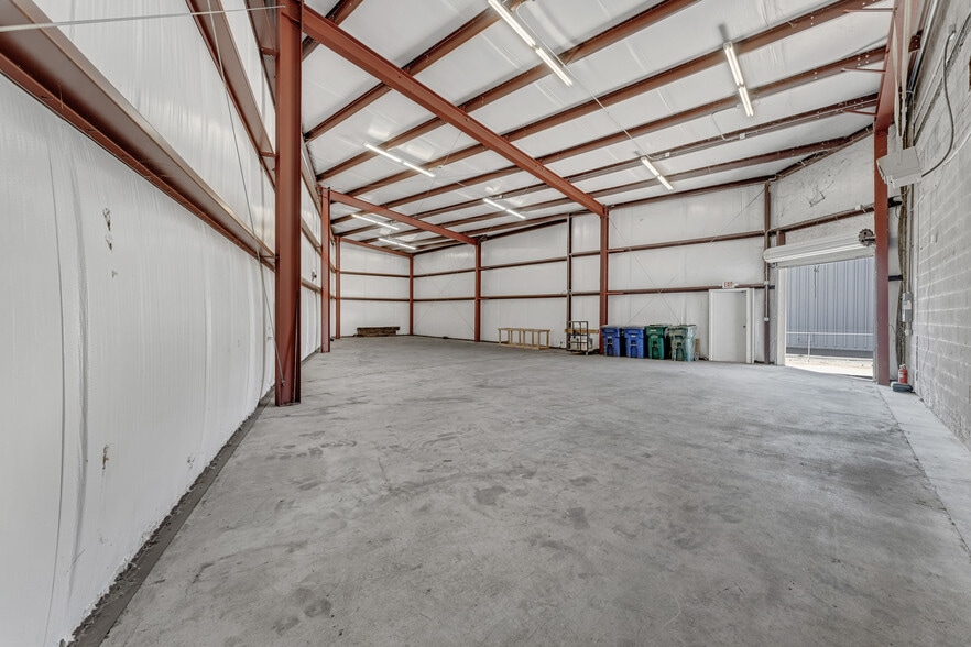 More Photos Of 1212 Peeples St, Chattanooga Warehouse For Lease