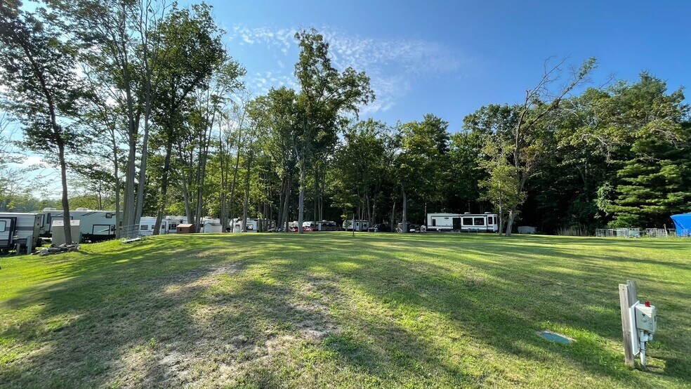 More Photos Of 2325 Green Dr, Au Gres Specialty For Sale