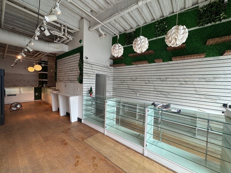 More Photos Of 541 Myrtle Ave, Brooklyn Apartments For Lease