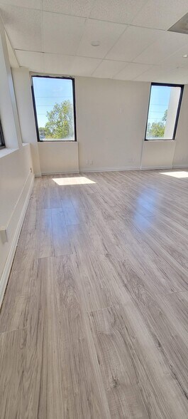 More Photos Of 3949 Evans Ave, Fort Myers Medical For Sale