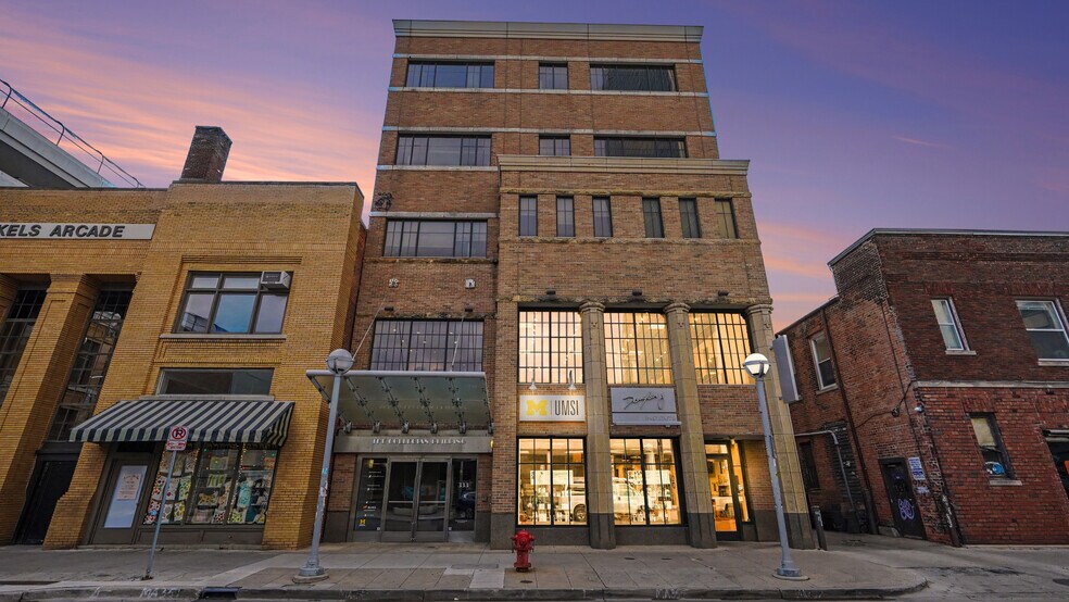 More Photos Of 333 Maynard St, Ann Arbor Office For Sale