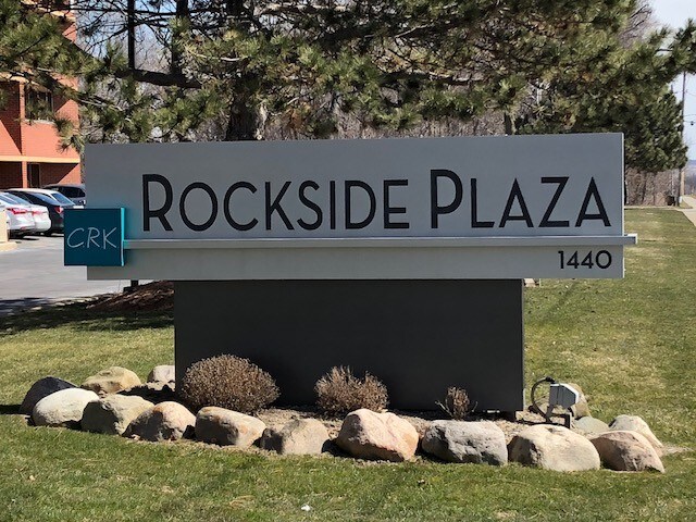 More Photos Of 1440 Rockside Rd, Parma Medical For Lease