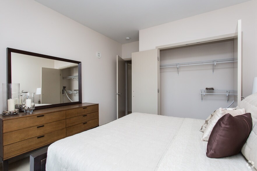 More Photos Of 110 Beverly St, Boston Apartments For Lease