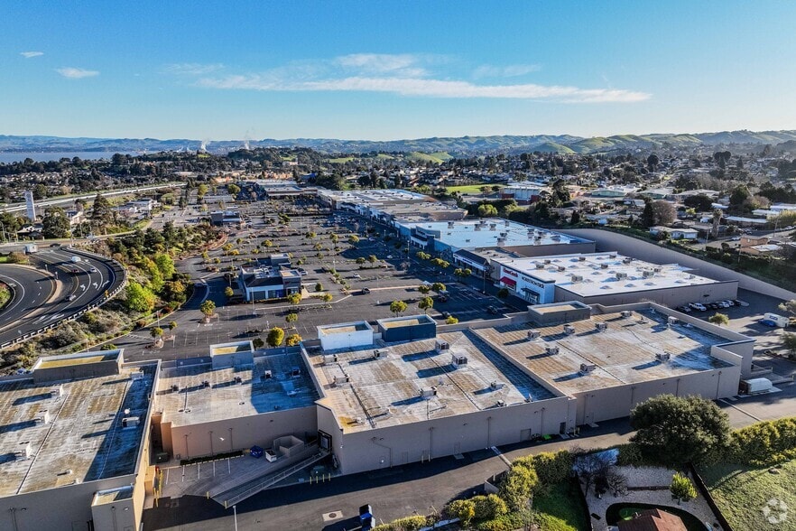 More Photos Of 1350 Fitzgerald Dr, Pinole General Retail For Sale