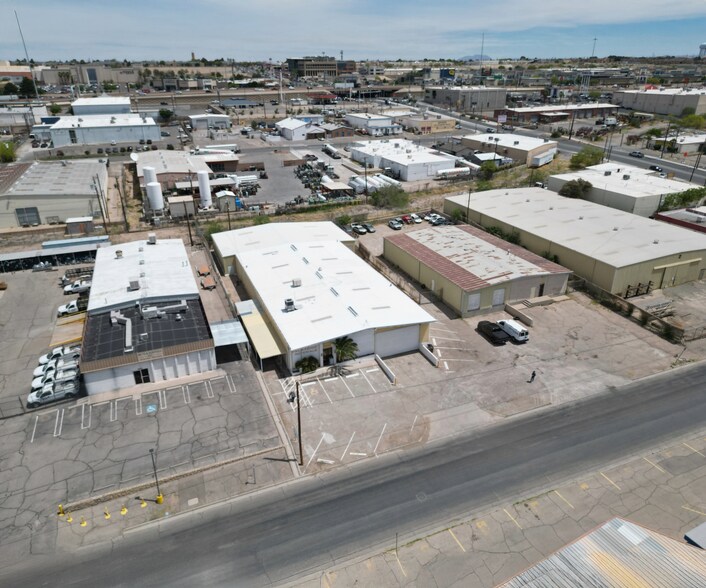 More Photos Of 6995 Industrial Ave, El Paso Flex For Lease