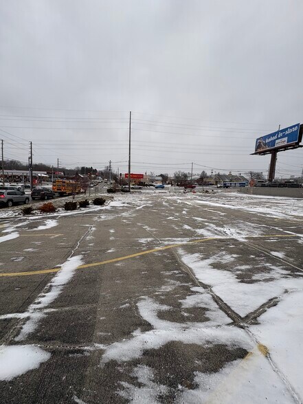 More Photos Of 695 Boardman Canfield Rd, Youngstown Land For Sale