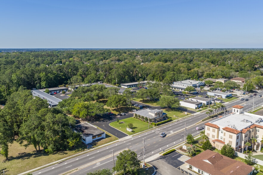 More Photos Of 1530 Kingsley Ave, Orange Park Unknown For Lease