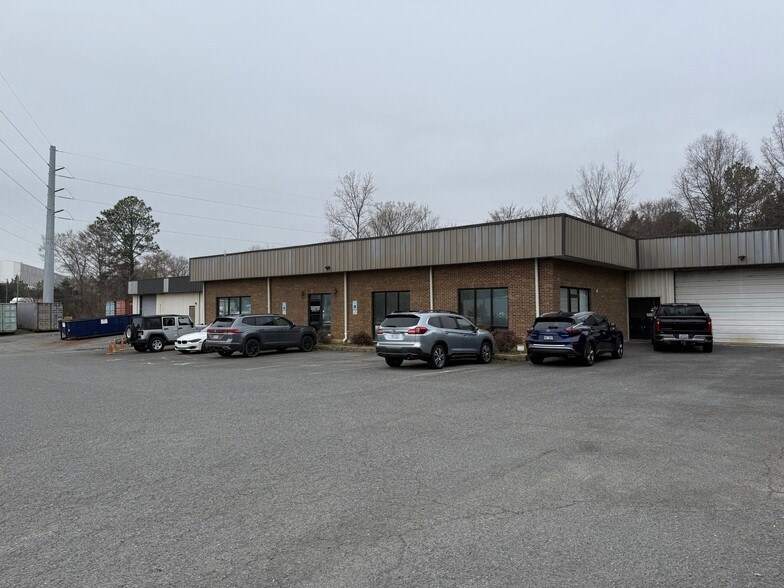 Primary Photo Of 3551 Hwy 51 N, Fort Mill Warehouse For Lease