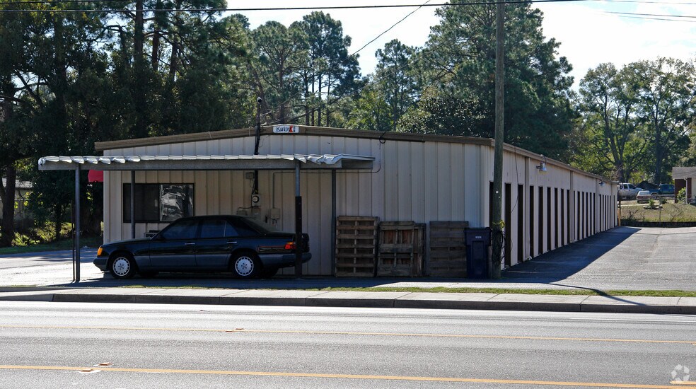More Photos Of 1603 W 15th St, Panama City Self Storage For Sale