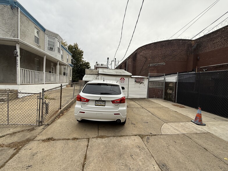 More Photos Of 6824 Torresdale Ave, Philadelphia Restaurant For Lease