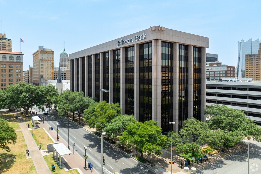 More Photos Of 711 Navarro St, San Antonio Coworking Space