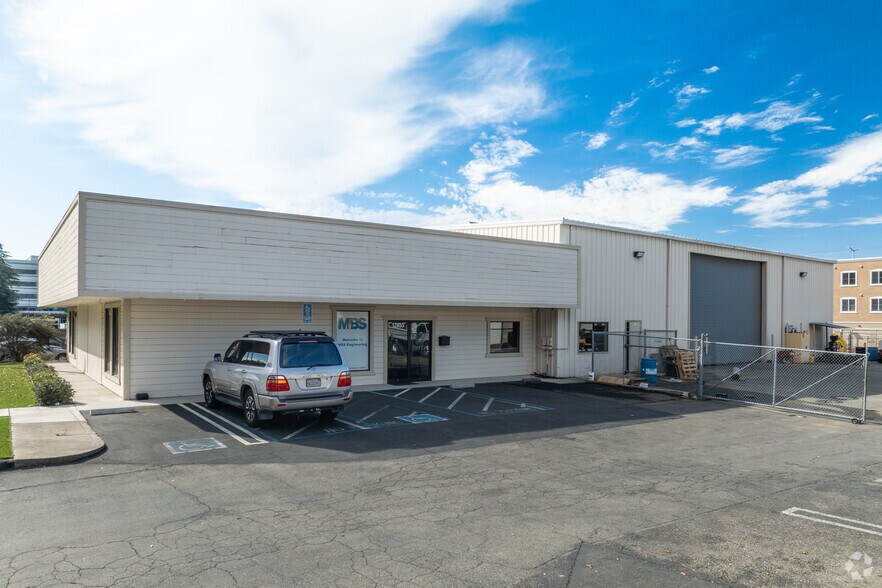 Primary Photo Of 12855 Alcosta Blvd, San Ramon Flex For Lease