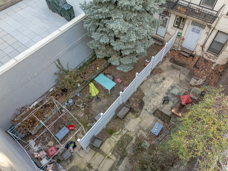 More Photos Of 5-16 47th Rd, Long Island City Apartments For Sale