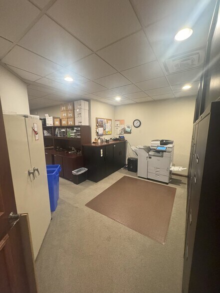 More Photos Of 13308 N Macarthur Blvd, Oklahoma City Office For Sale
