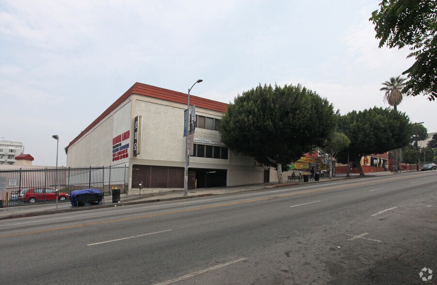 More Photos Of 521-545 S Alvarado St, Los Angeles Storefront Retail Office For Lease