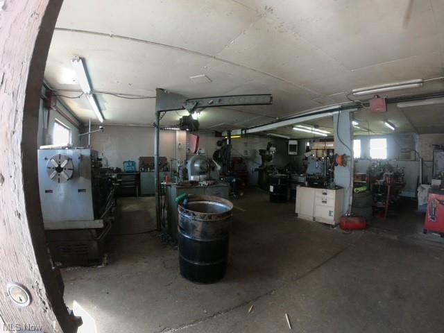 More Photos Of 1128 N Main St, Uhrichsville Manufacturing For Sale