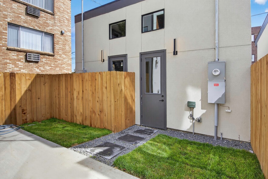 More Photos Of 838 Cherry St, Denver Multifamily For Sale
