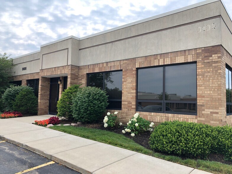 More Photos Of , Arlington Heights Office For Sale