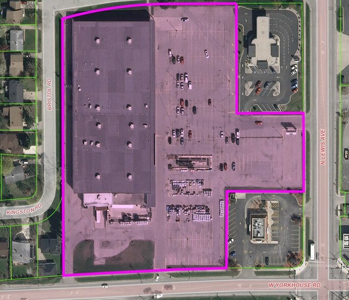 More Photos Of 3232 N Lewis Ave, Waukegan Unknown For Lease