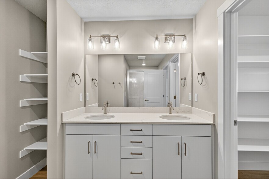 More Photos Of 2770 N 2775 W, Plain City Specialty For Sale