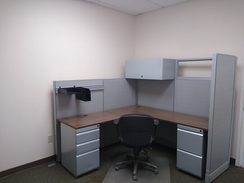 More Photos Of 1959 Saratoga Blvd, Corpus Christi Warehouse For Sale