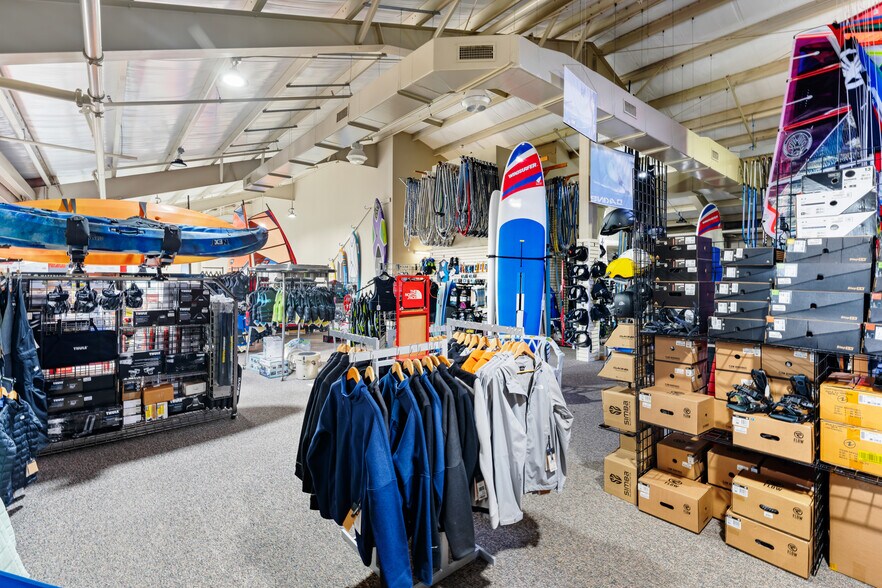 More Photos Of 3090 Ridgewood Dr, Daytona Beach Freestanding For Sale