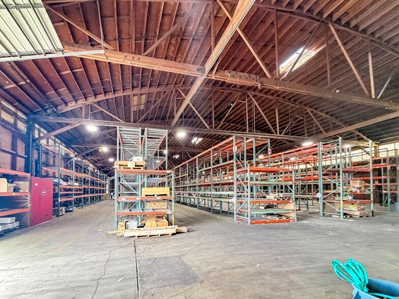 More Photos Of 2194 Sage Rd, Medford Warehouse For Sale