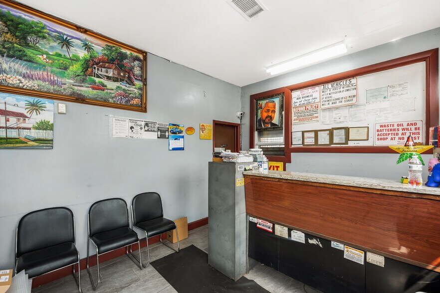 More Photos Of 11704 Sutphin Blvd, Jamaica Auto Repair For Sale