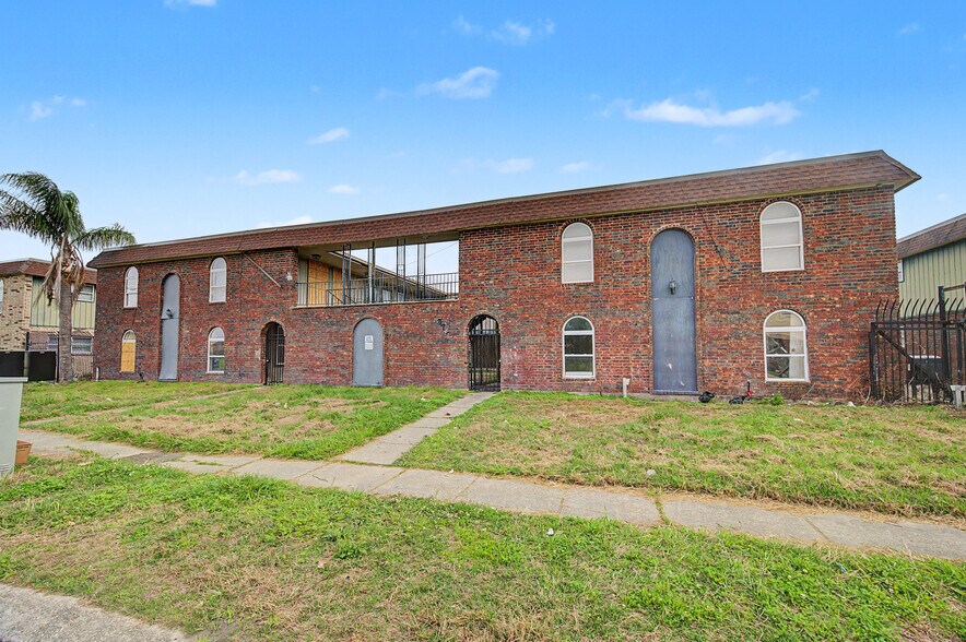 More Photos Of 6711-6817 Tara Ln, New Orleans Apartments For Sale